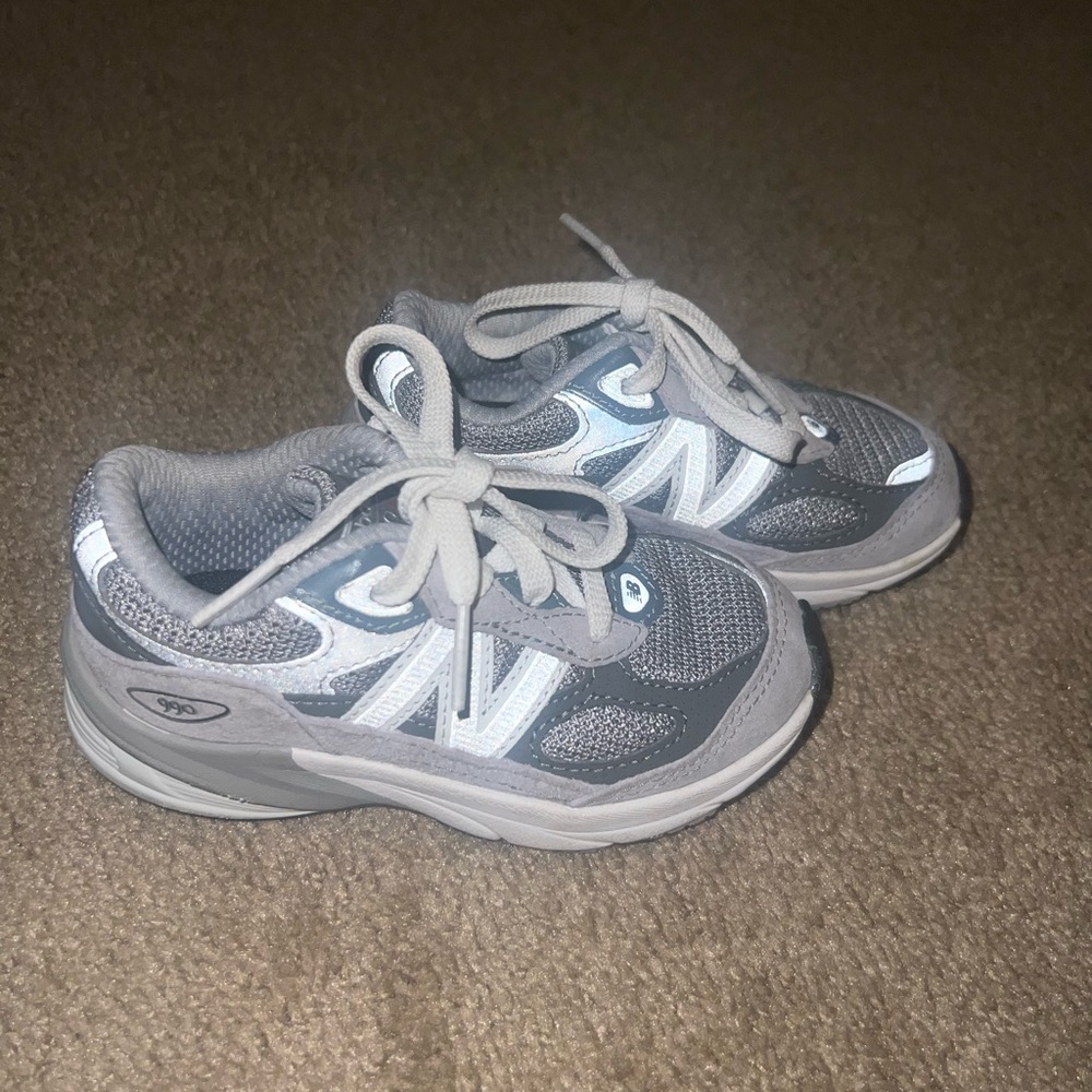 Gray 990 New balance toddler 8